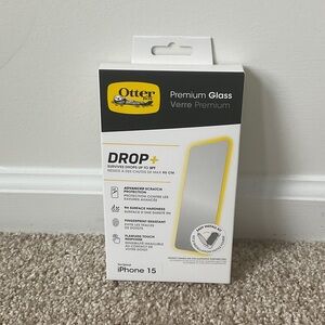 OtterBox Drop+ Glass Screen Protector for iPhone 15 - Clear